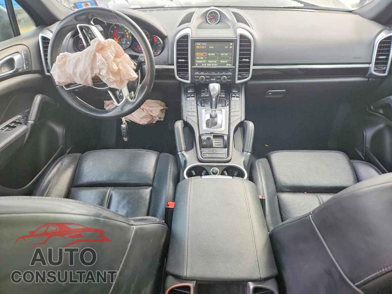 PORSCHE CAYENNE 2016 - WP1AA2A20GKA12689