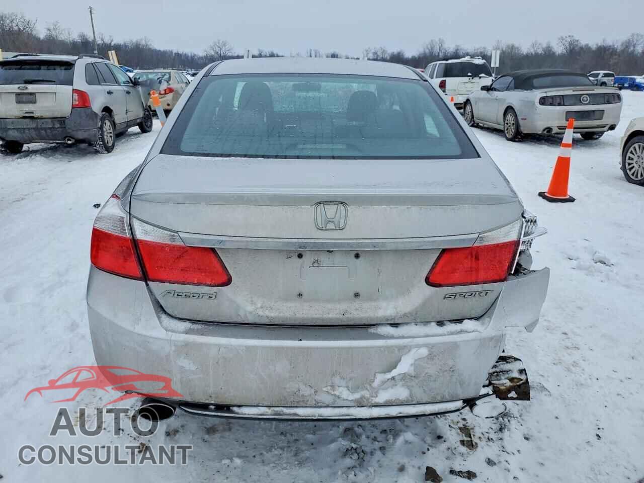 HONDA ACCORD 2013 - 1HGCR2F56DA254833