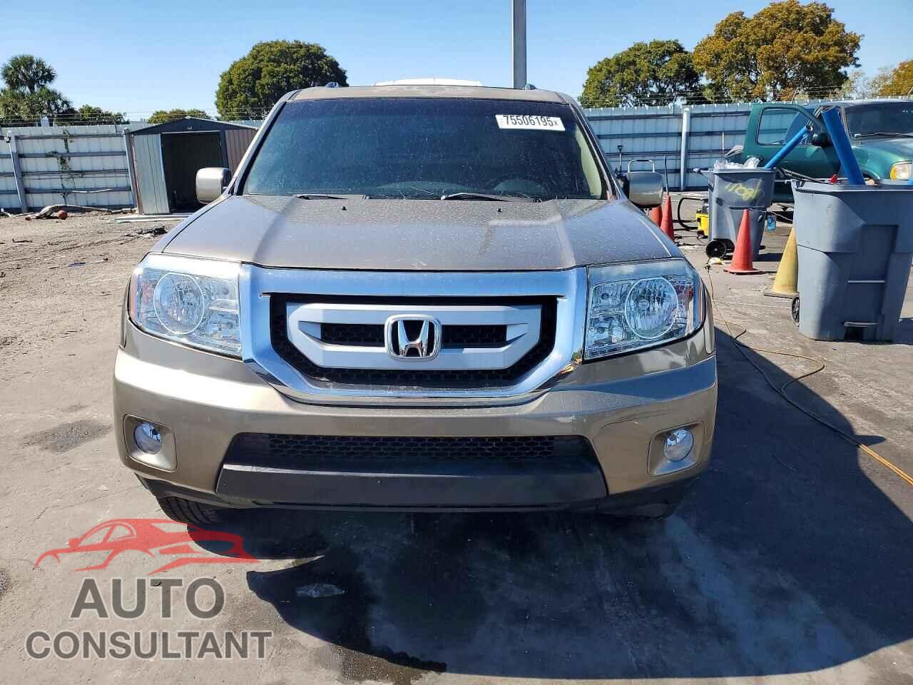 HONDA PILOT 2011 - 5FNYF3H53BB036143