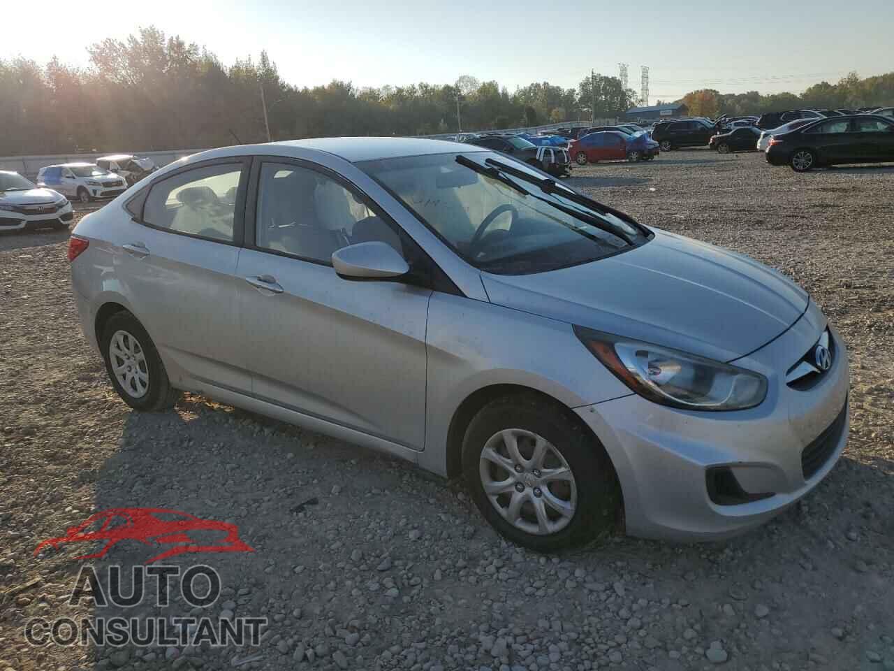 HYUNDAI ACCENT 2013 - KMHCT4AE2DU519650