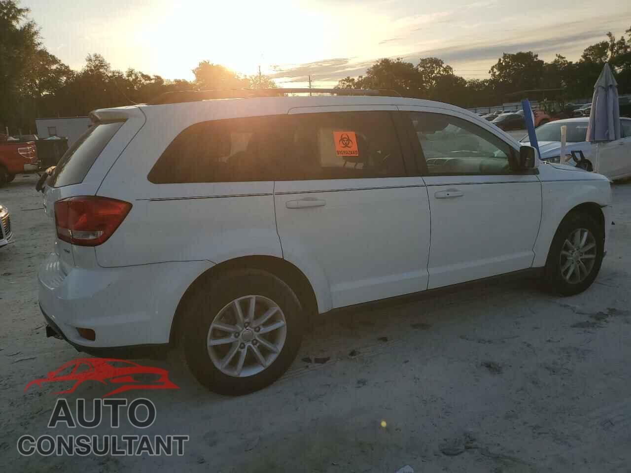 DODGE JOURNEY 2017 - 3C4PDCBB1HT590145