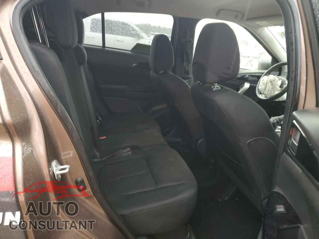 MITSUBISHI ECLIPSE 2019 - JA4AT4AA3KZ017426