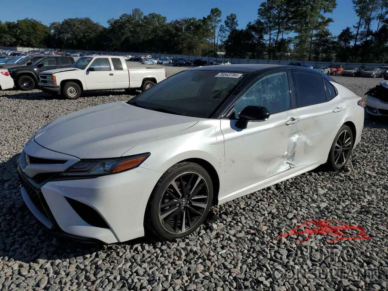 TOYOTA CAMRY 2019 - 4T1B61HK8KU187482