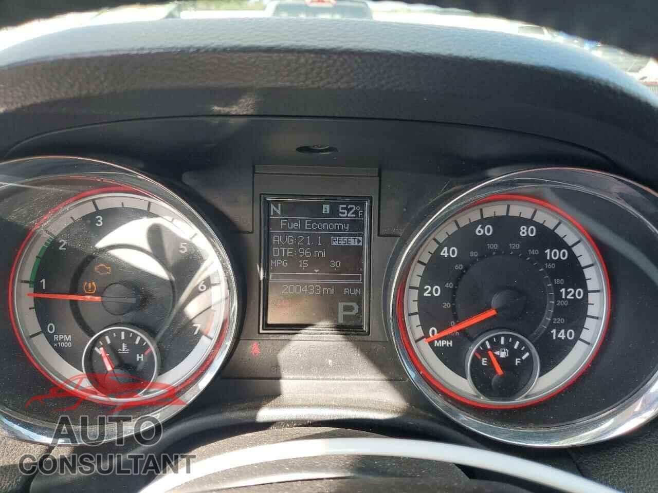 DODGE DURANGO 2013 - 1C4RDJAG5DC672105