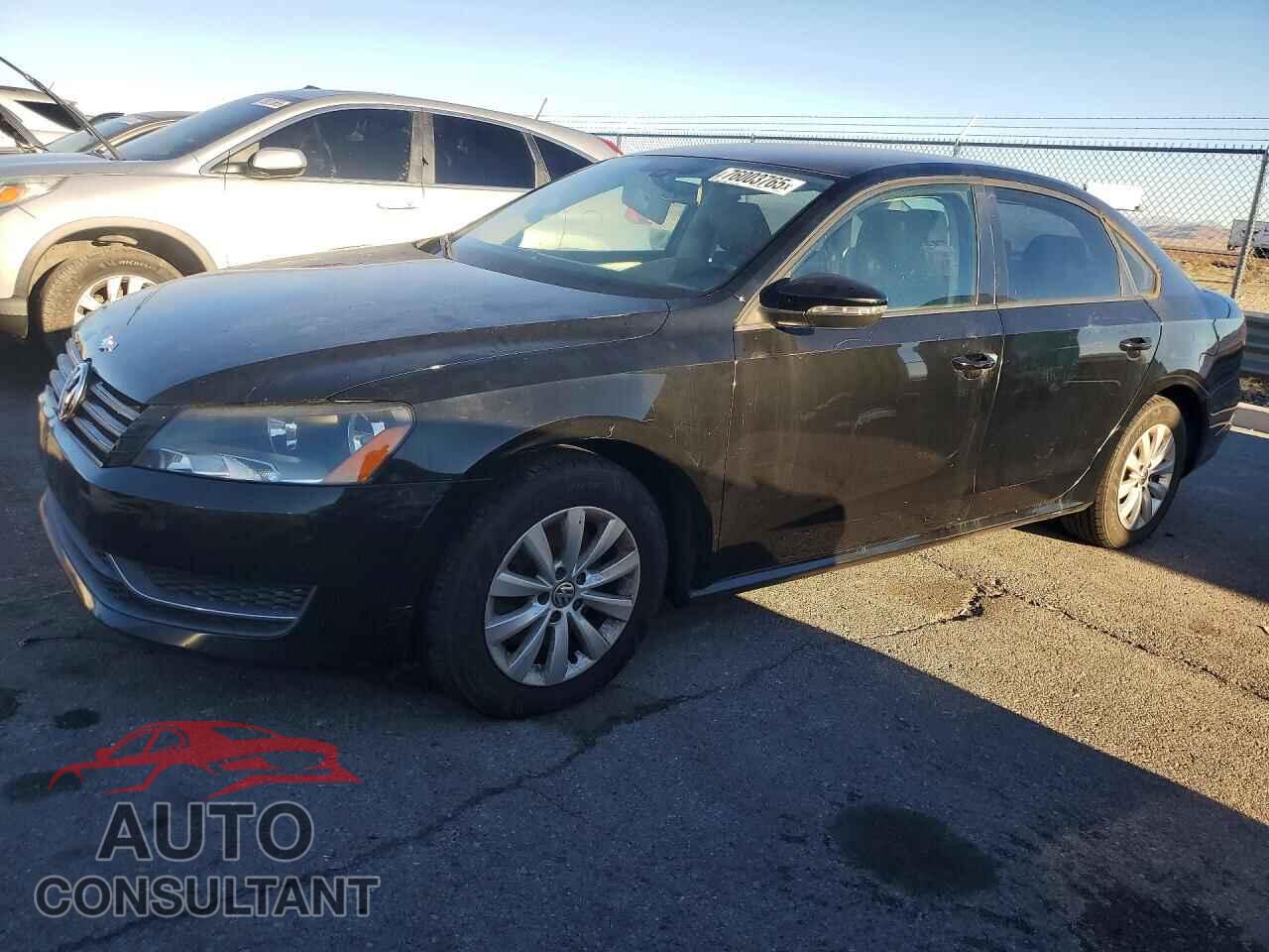 VOLKSWAGEN PASSAT 2012 - 1VWAP7A35CC094247