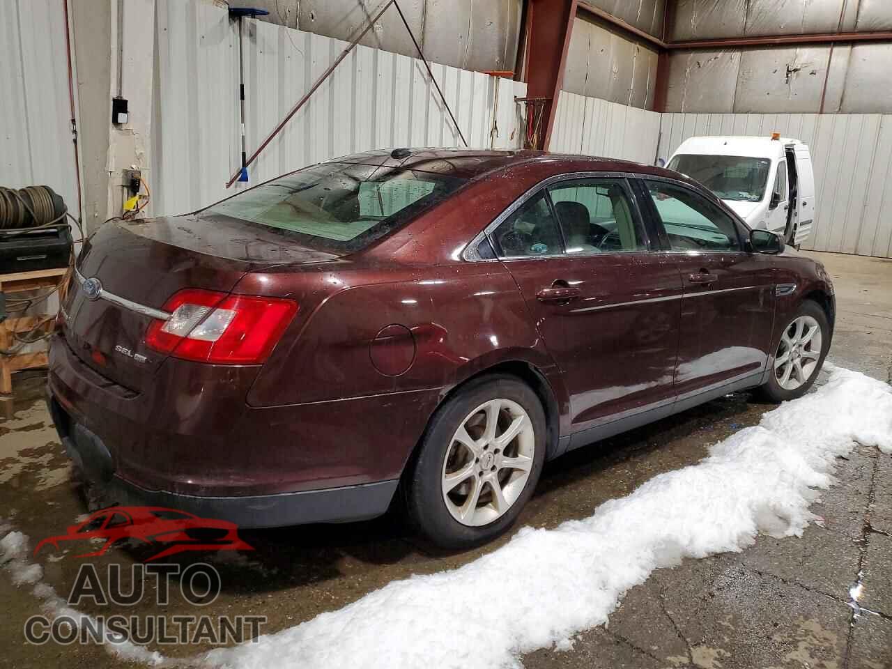 FORD TAURUS 2010 - 1FAHP2HW6AG156755