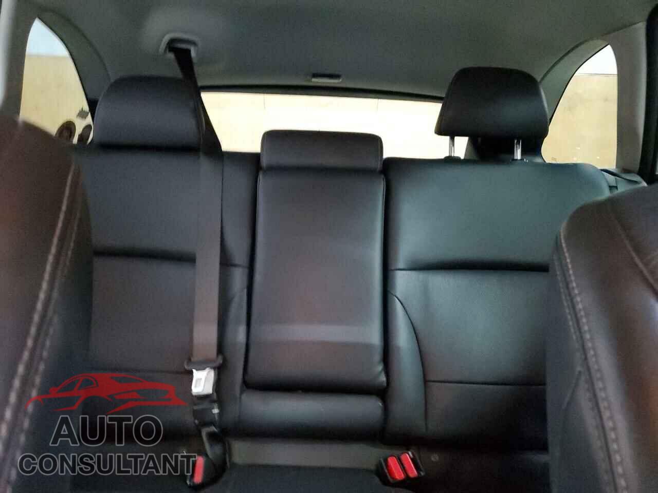 SUBARU OUTBACK 2016 - 4S4BSBNC4G3240027
