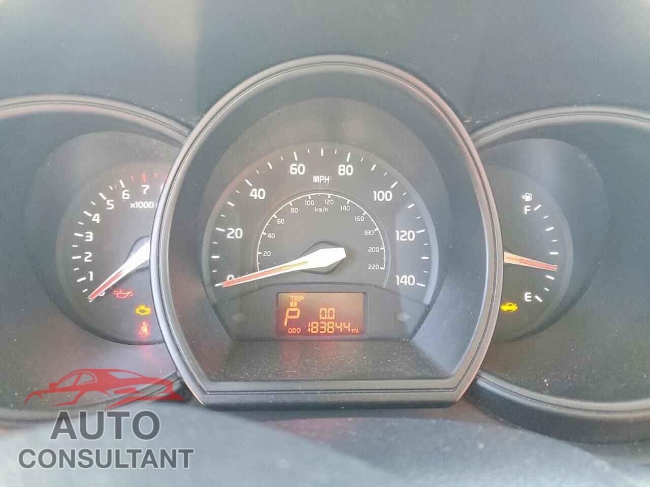 KIA RIO 2013 - KNADM5A3XD6186531