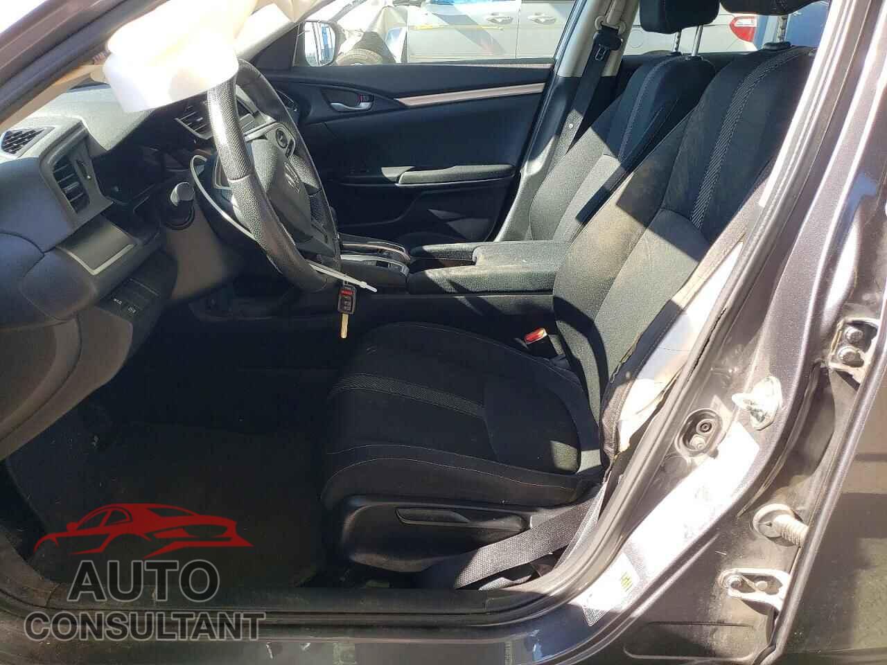 HONDA CIVIC 2018 - 2HGFC2F52JH512809