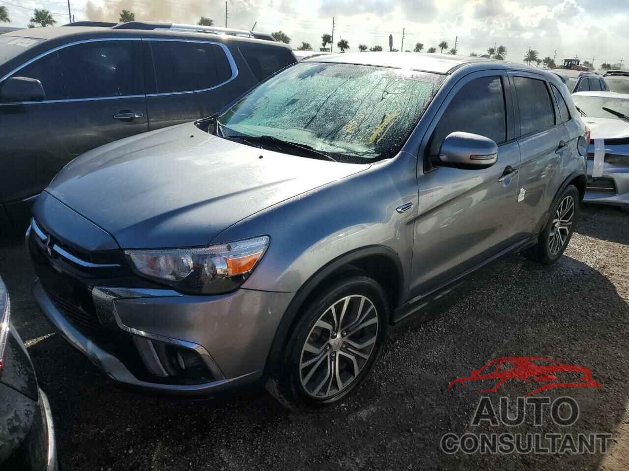 MITSUBISHI OUTLANDER 2018 - JA4AP3AW8JZ029435