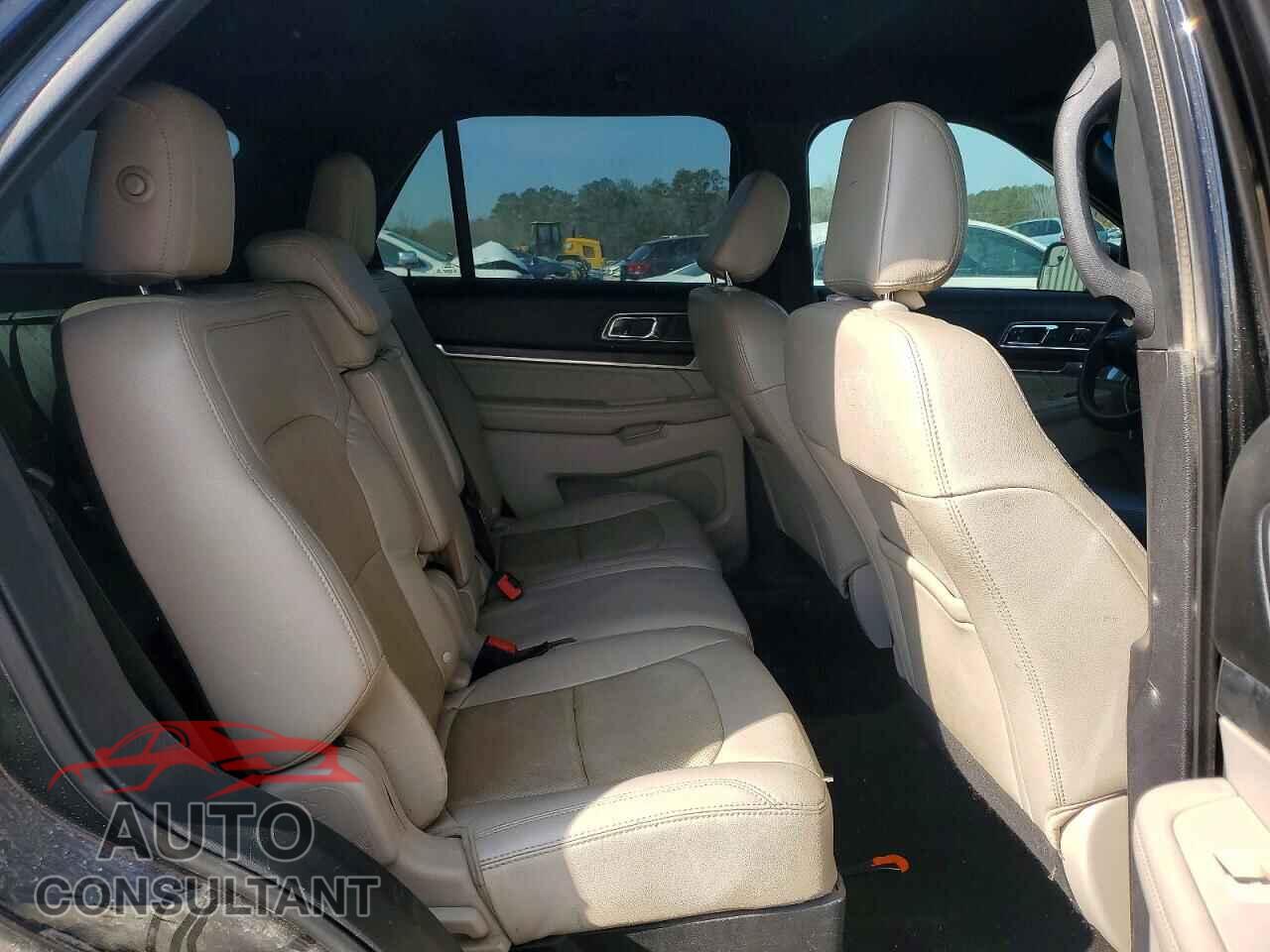 FORD EXPLORER 2018 - 1FM5K7F82JGB11627