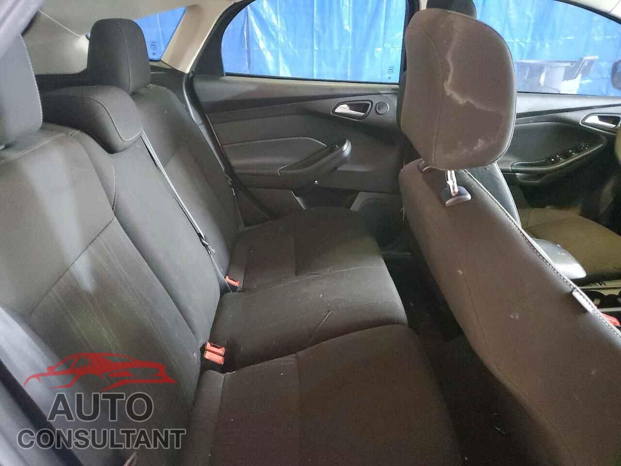 FORD FOCUS 2017 - 1FADP3M2XHL248802