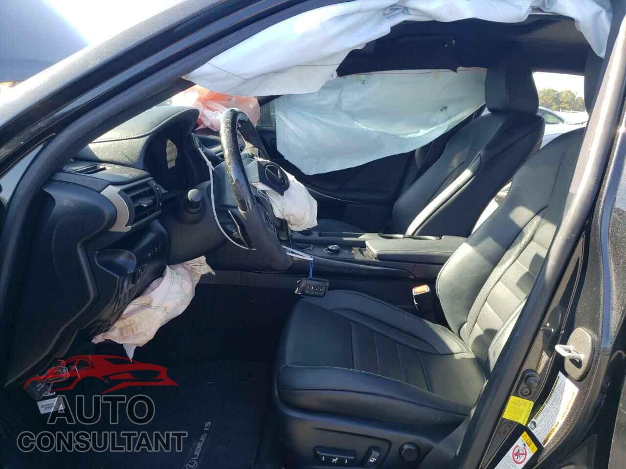 LEXUS IS 2017 - JTHBA1D21H5040222