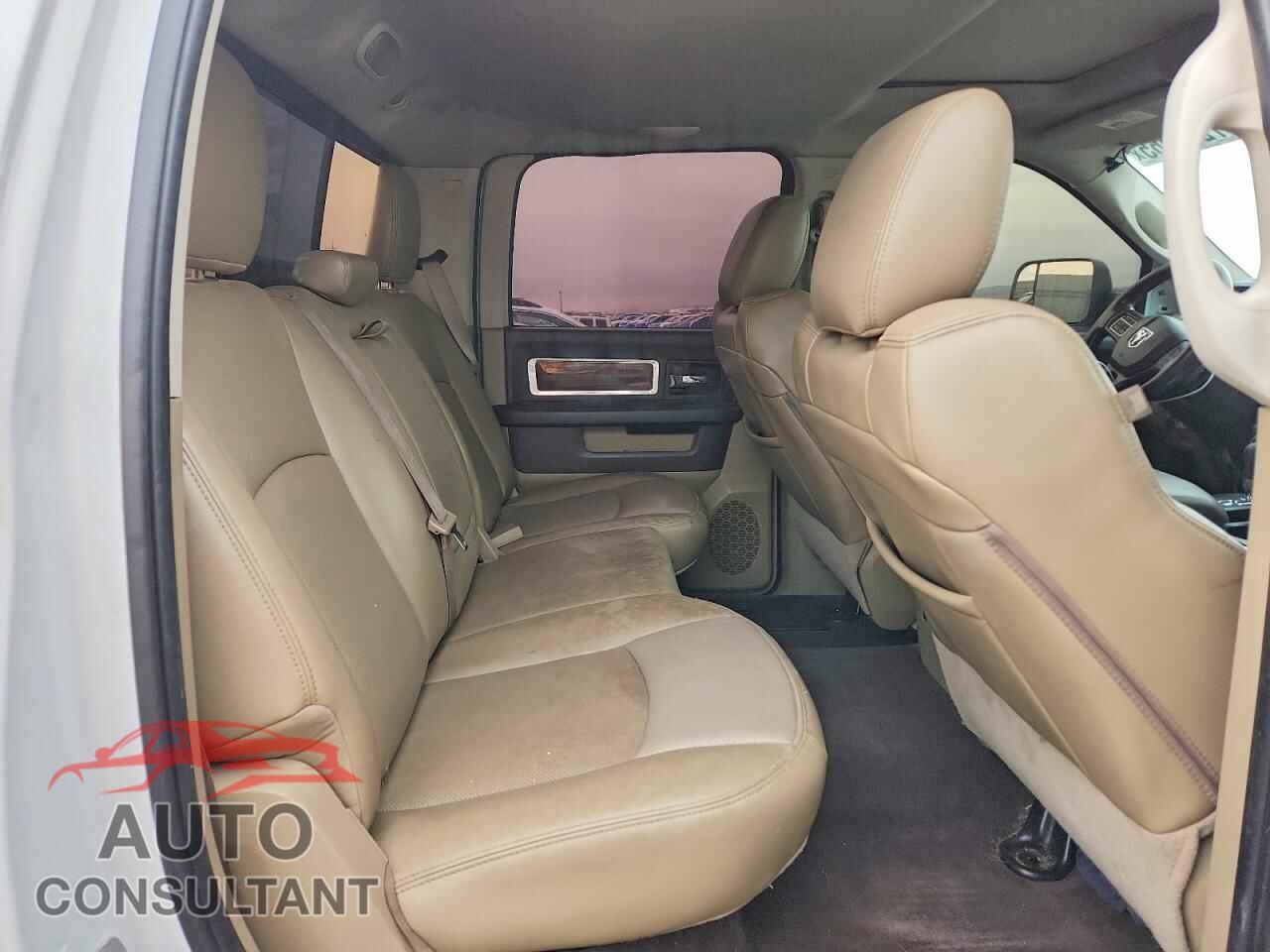 DODGE RAM 1500 2012 - 1C6RD7NT4CS293327