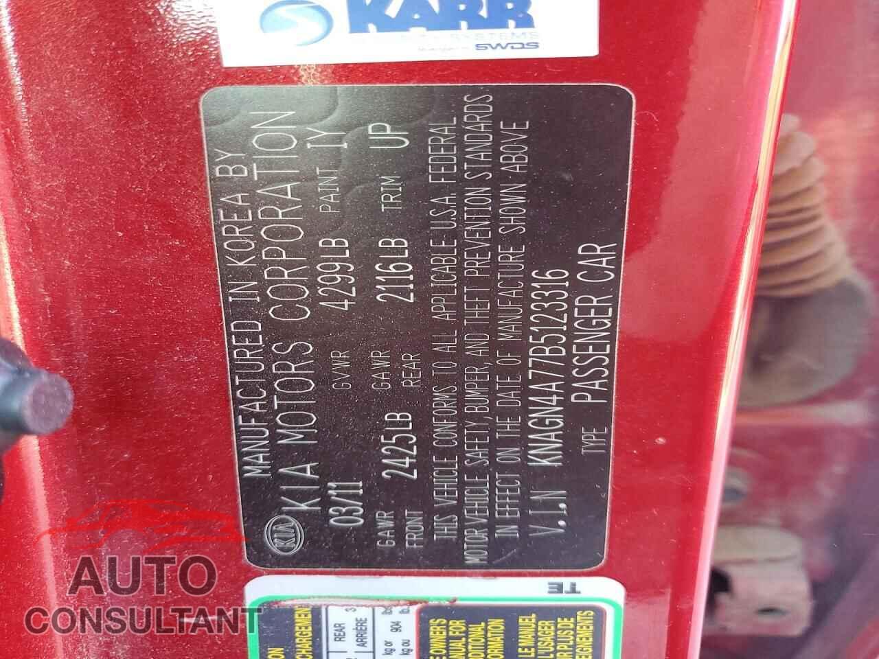 KIA OPTIMA 2011 - KNAGN4A77B5123316