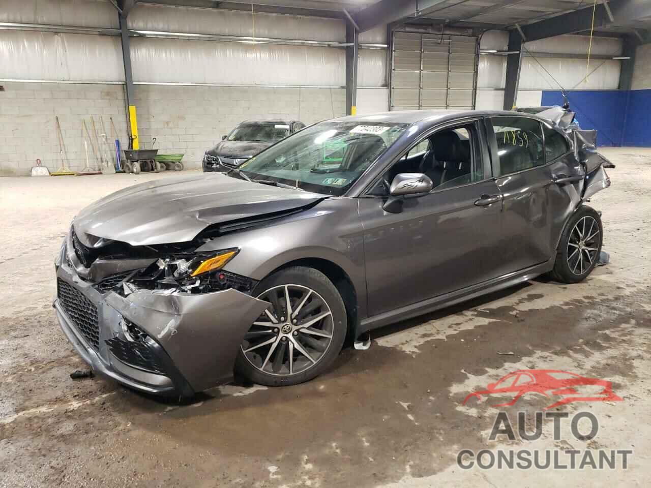 TOYOTA CAMRY 2021 - 4T1G11AK5MU545557