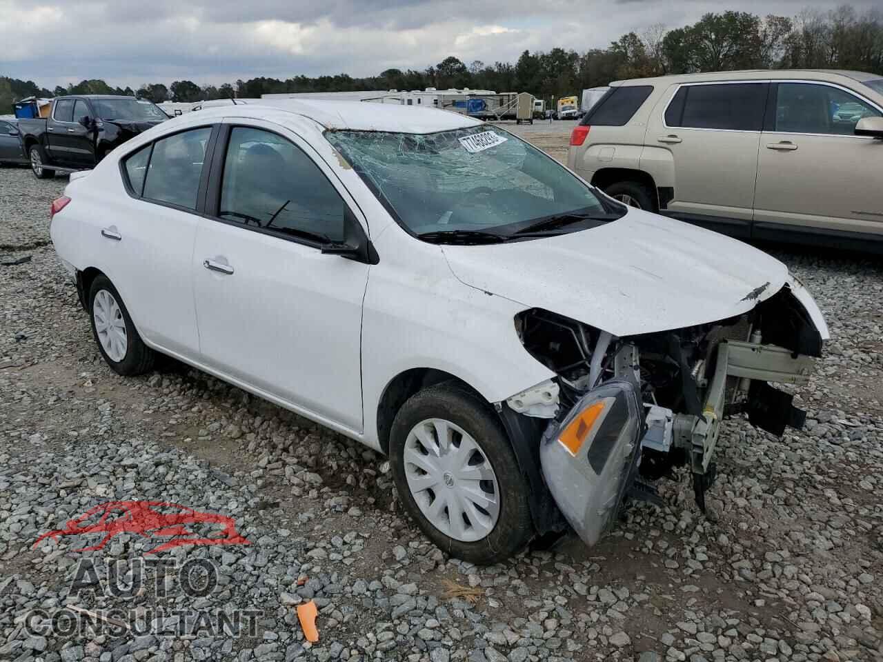 NISSAN VERSA 2019 - 3N1CN7AP1KL851431