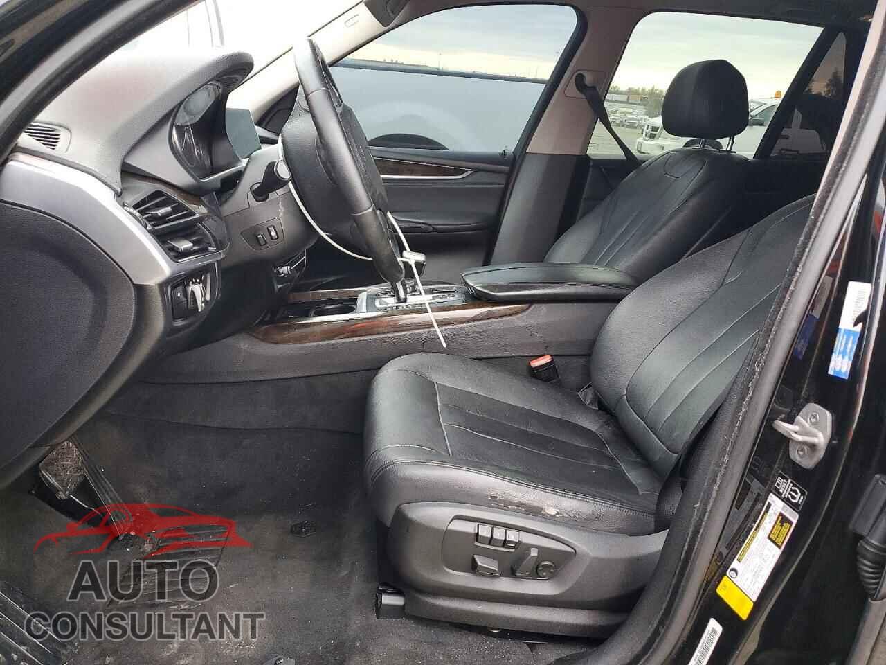 BMW X5 2014 - 5UXKR2C56E0C00701