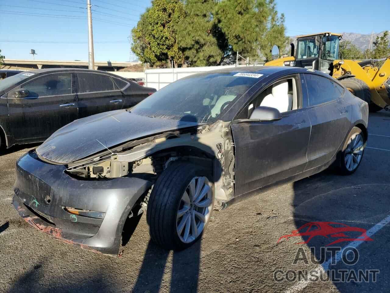 TESLA MODEL 3 2018 - 5YJ3E1EB0JF100438