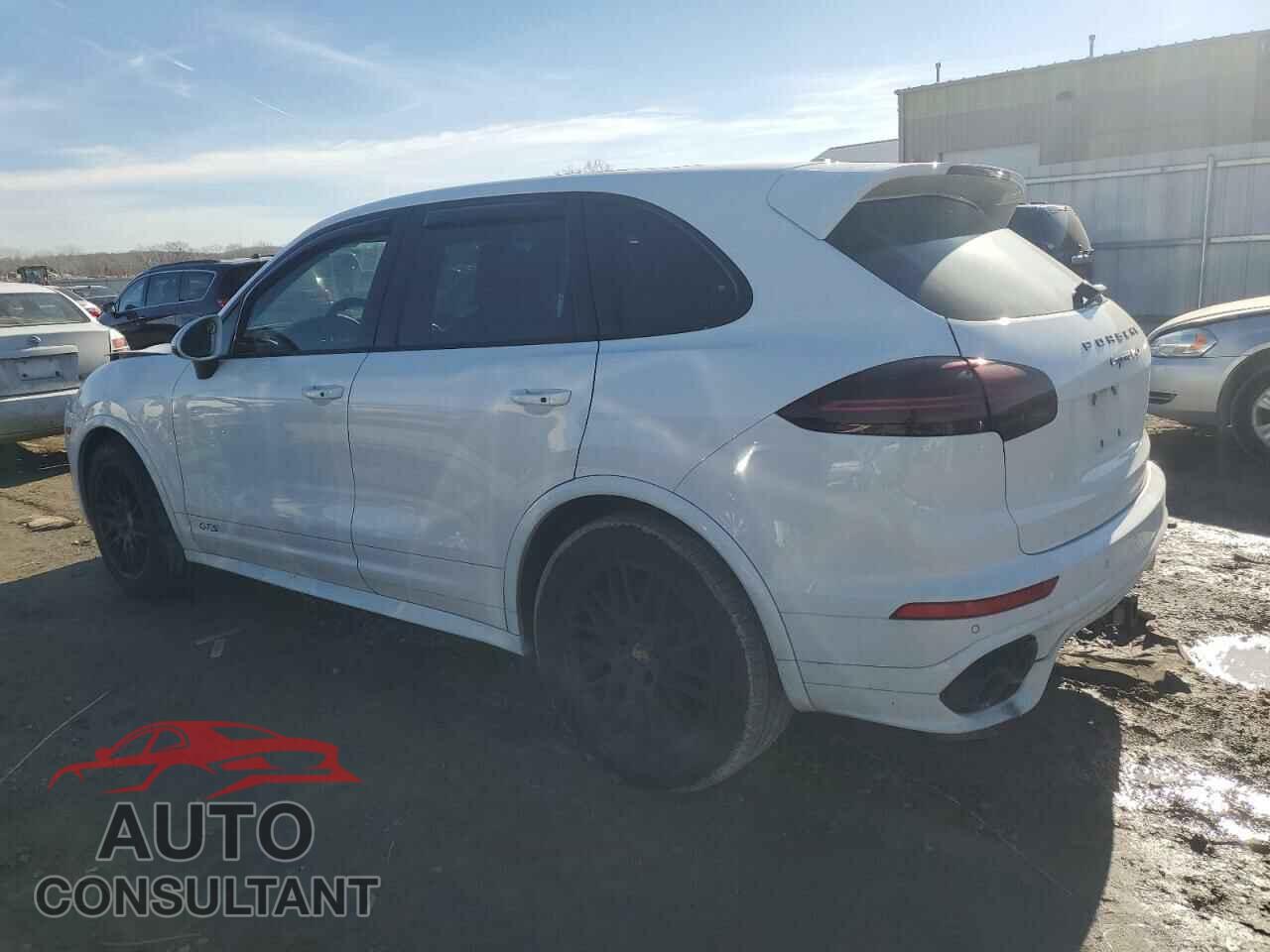 PORSCHE CAYENNE 2017 - WP1AD2A23HLA84134