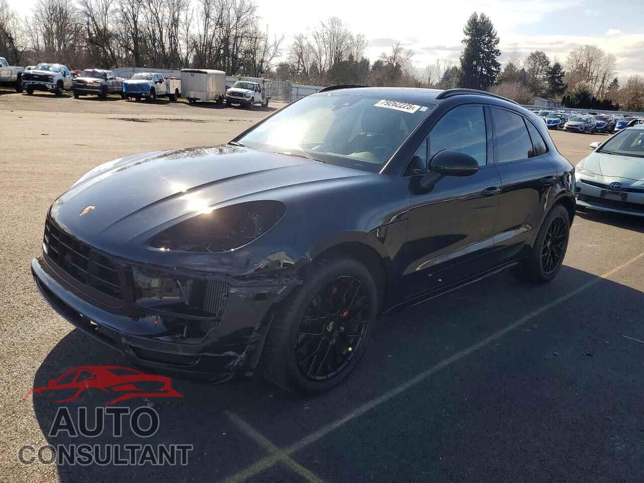 PORSCHE MACAN 2018 - WP1AG2A53JLB65514