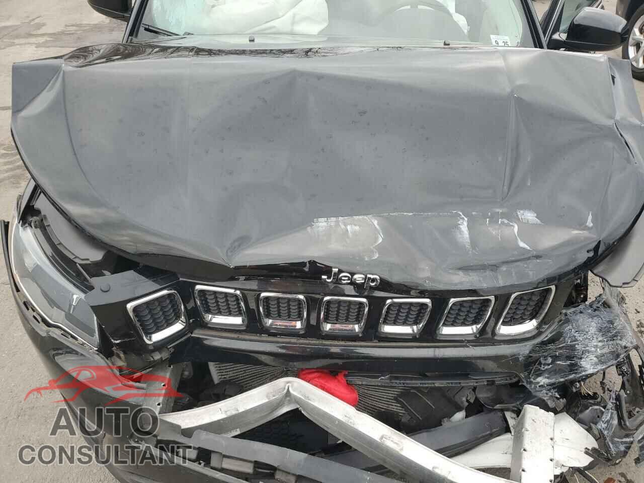 JEEP COMPASS 2020 - 3C4NJDBB4LT135174