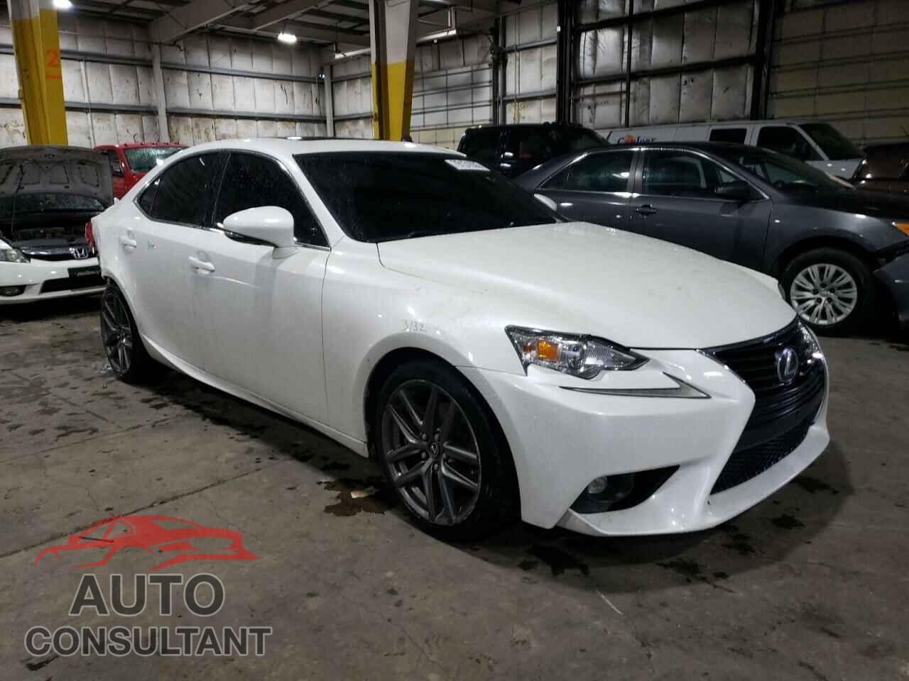 LEXUS IS 2015 - JTHBF1D29F5062676