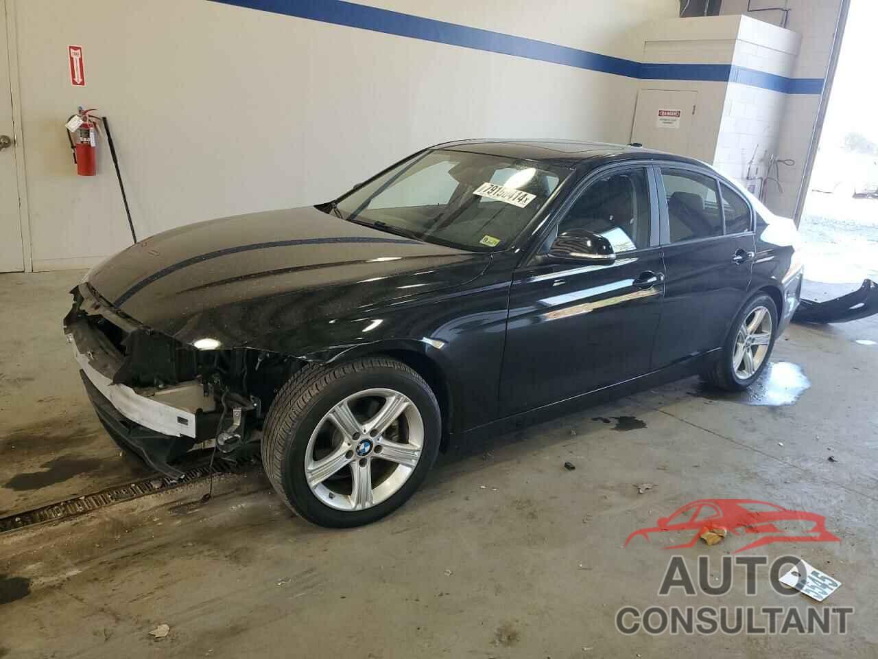 BMW 3 SERIES 2014 - WBA3C1C53EK105545