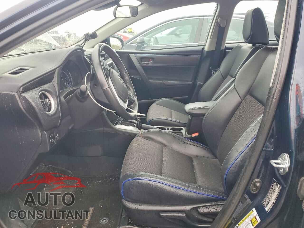 TOYOTA COROLLA 2017 - 5YFBURHE3HP682083