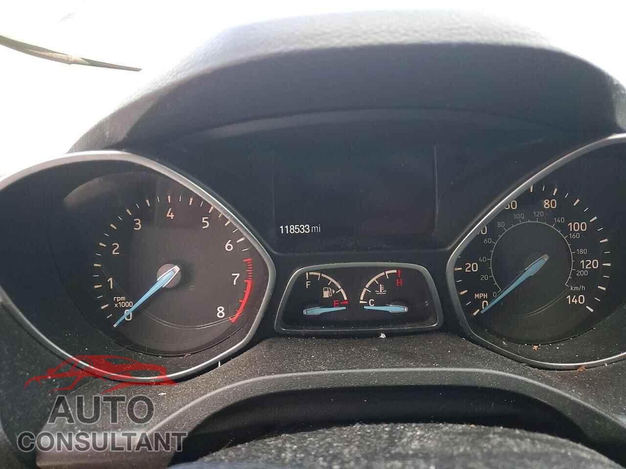 FORD ESCAPE 2017 - 1FMCU0GD8HUE56841