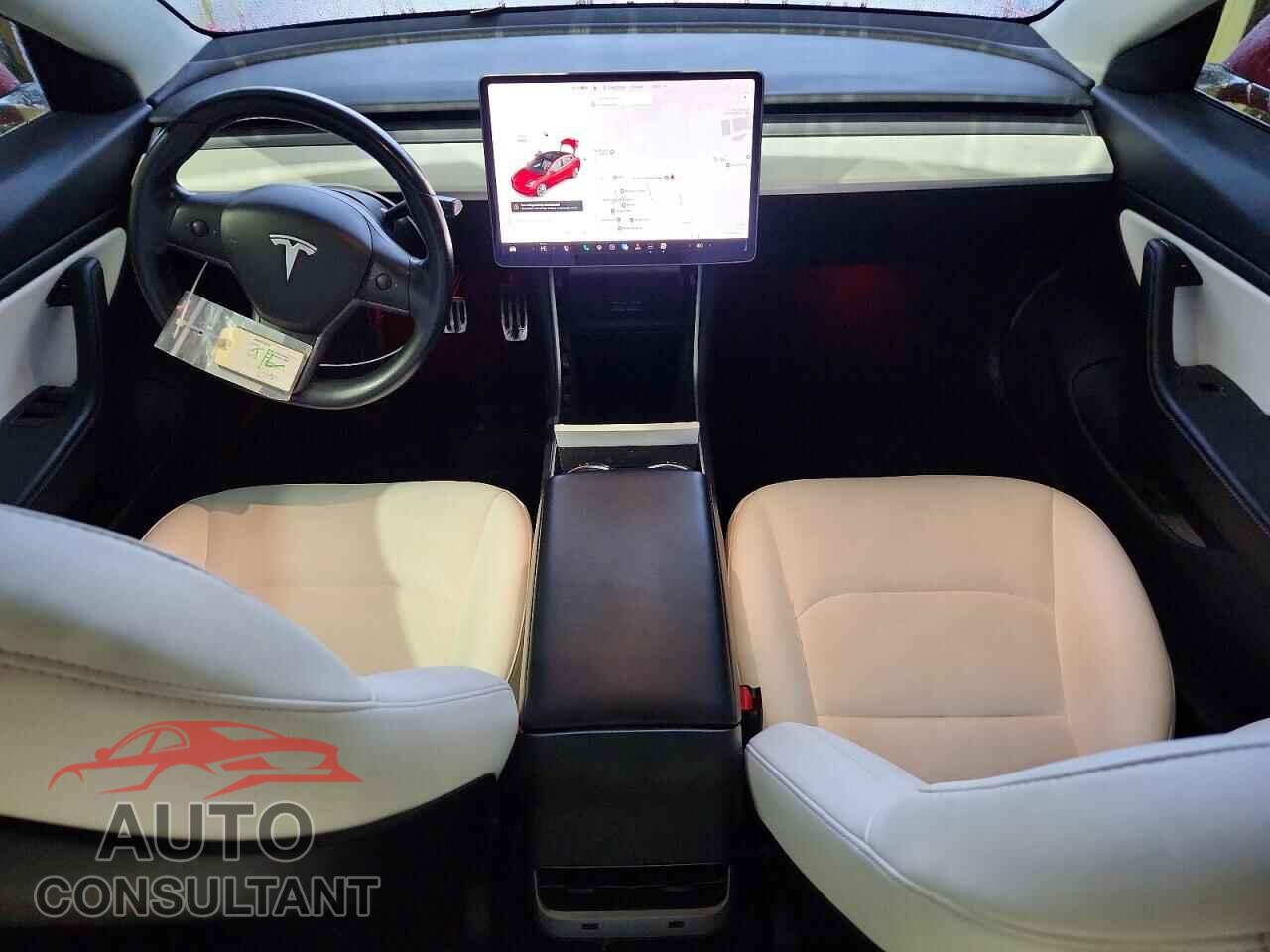 TESLA MODEL 3 2018 - 5YJ3E1EB7JF100744