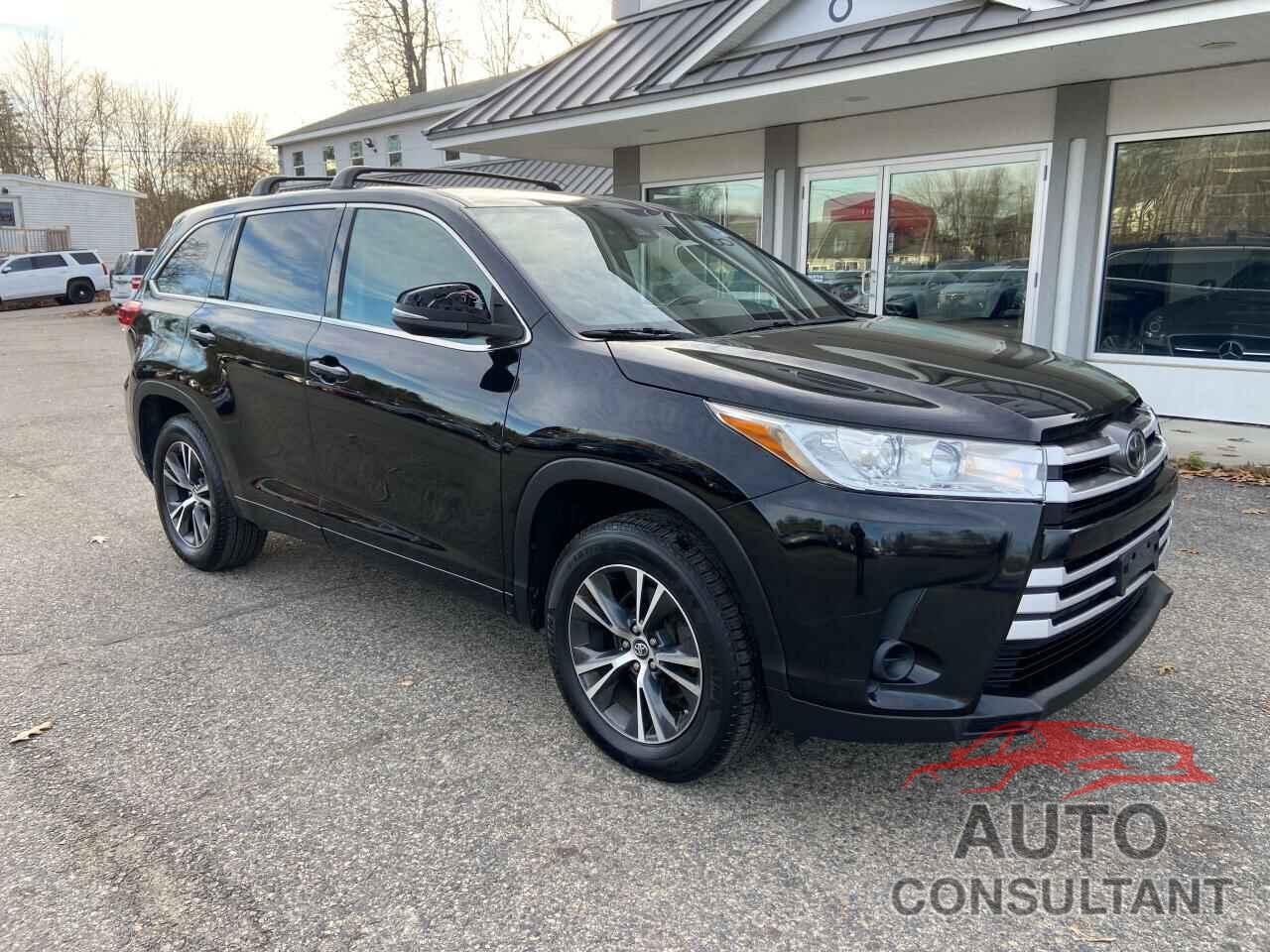 TOYOTA HIGHLANDER 2017 - 5TDZARFH2HS026064