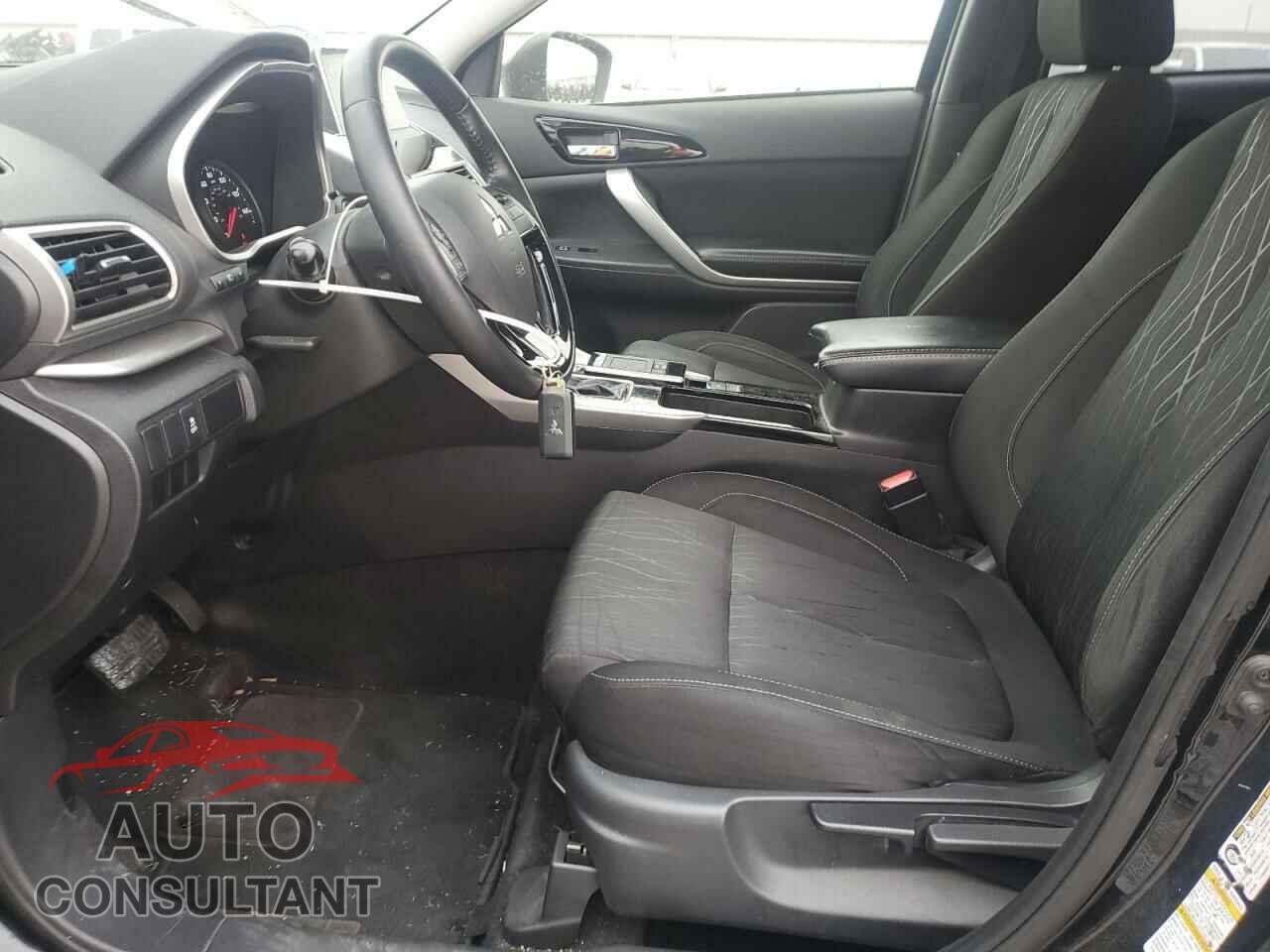 MITSUBISHI ECLIPSE 2018 - JA4AT5AA8JZ057540
