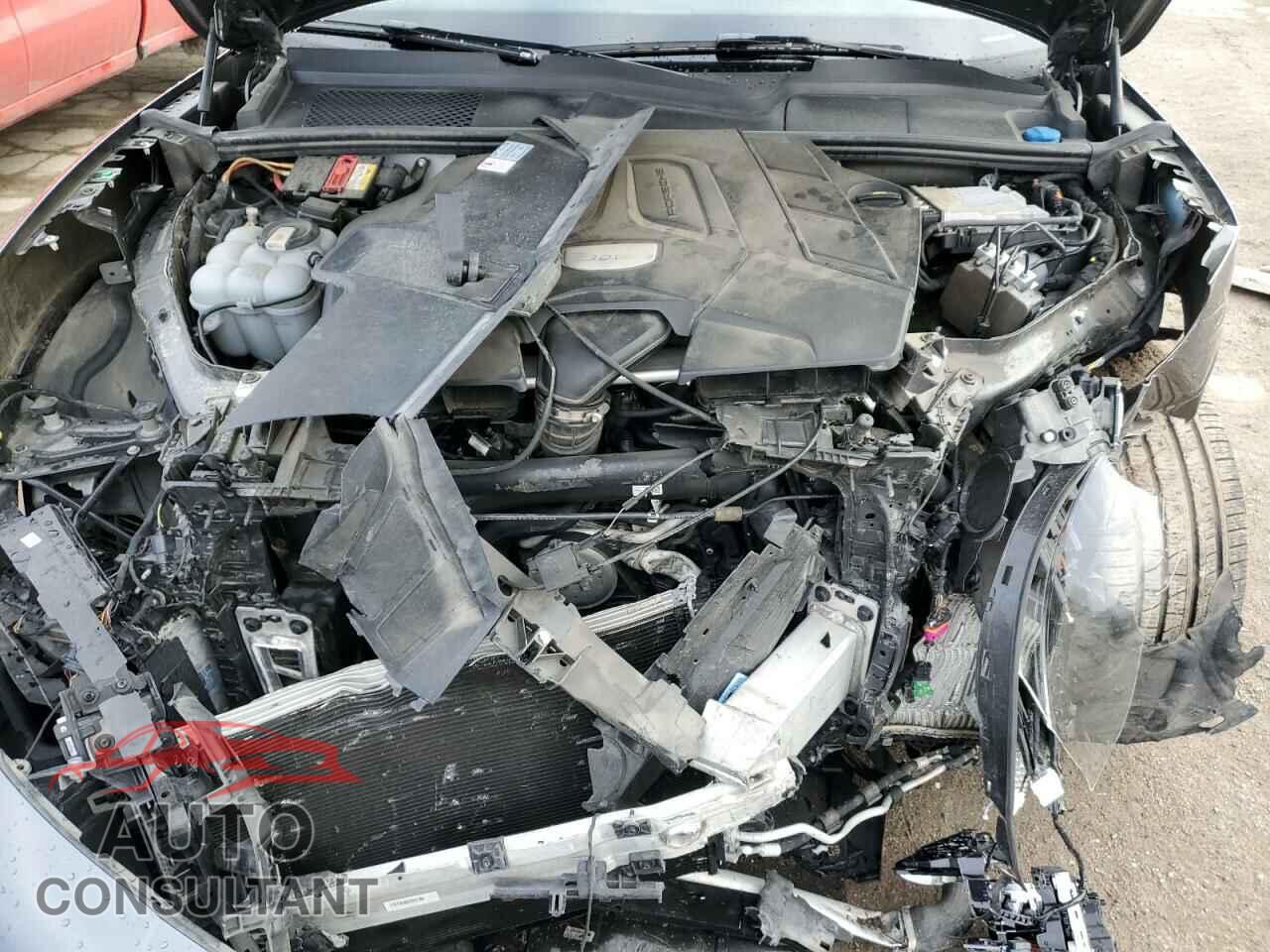 PORSCHE CAYENNE 2020 - WP1AA2AY6LDA10318