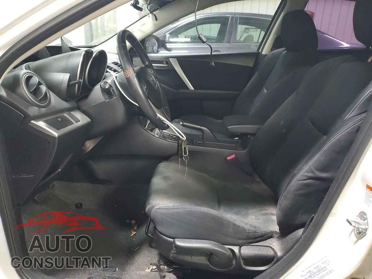 MAZDA 3 2011 - JM1BL1K50B1368545