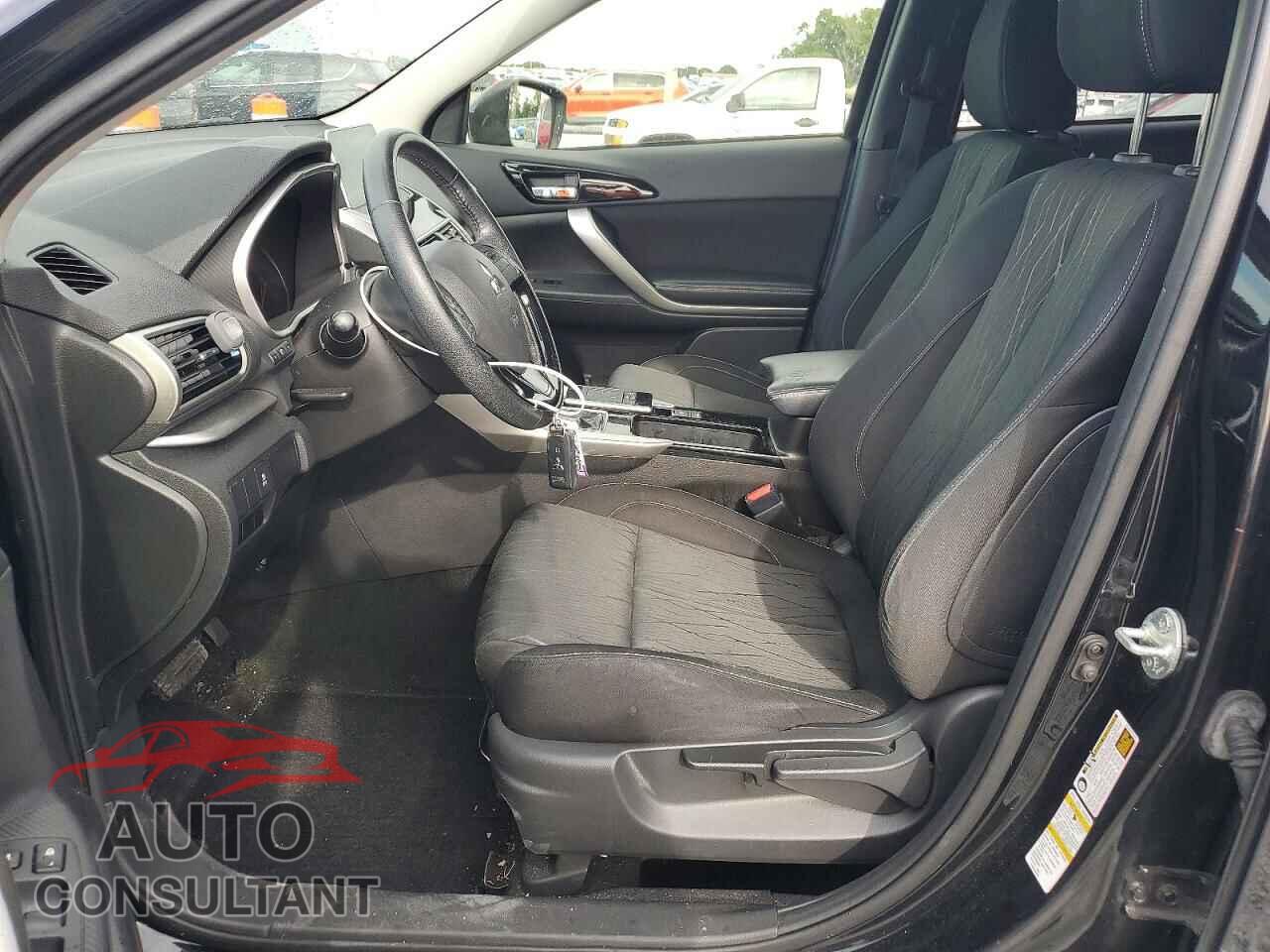 MITSUBISHI ECLIPSE 2019 - JA4AT5AAXKZ024427