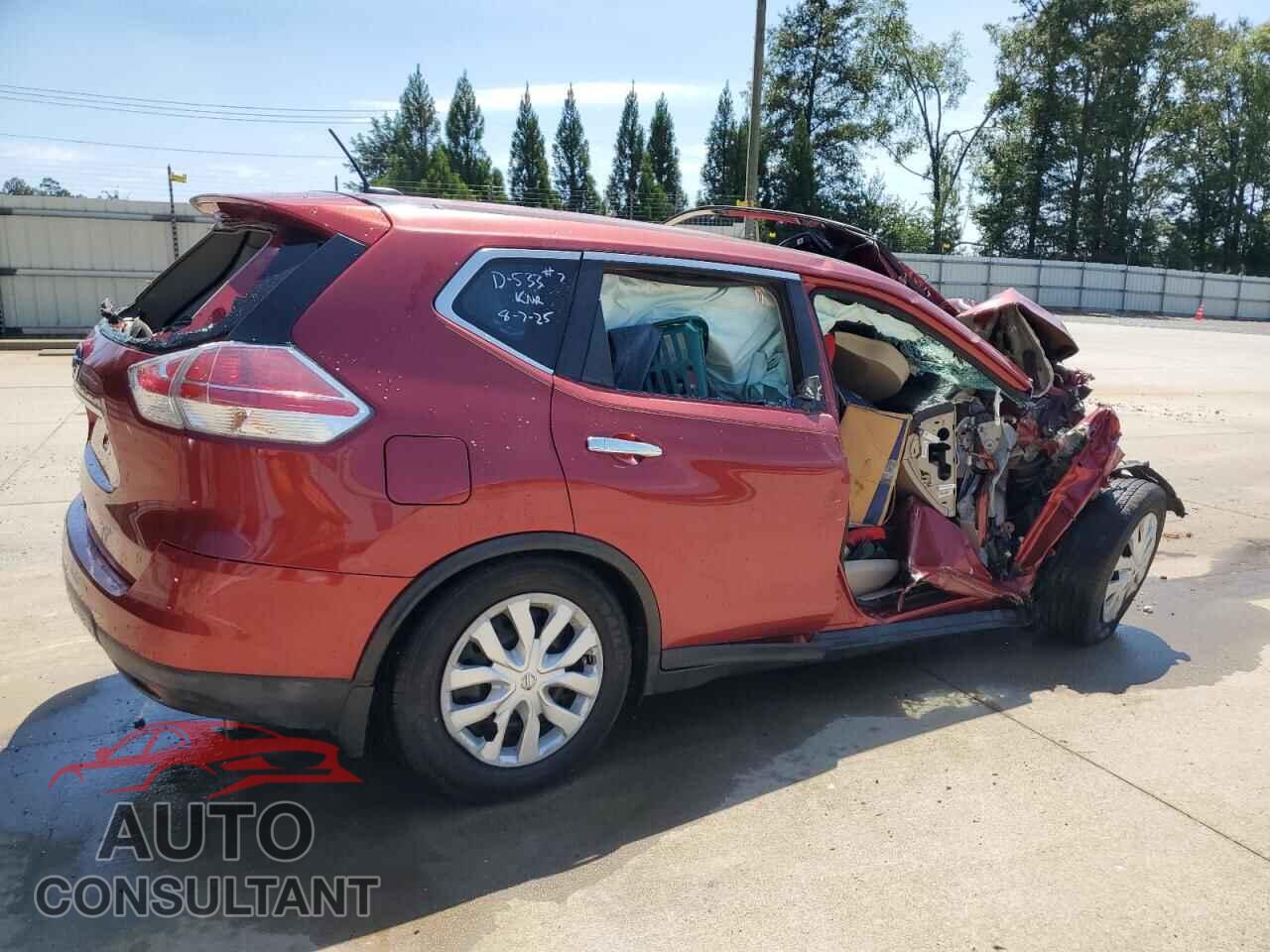 NISSAN ROGUE 2015 - KNMAT2MT5FP580454