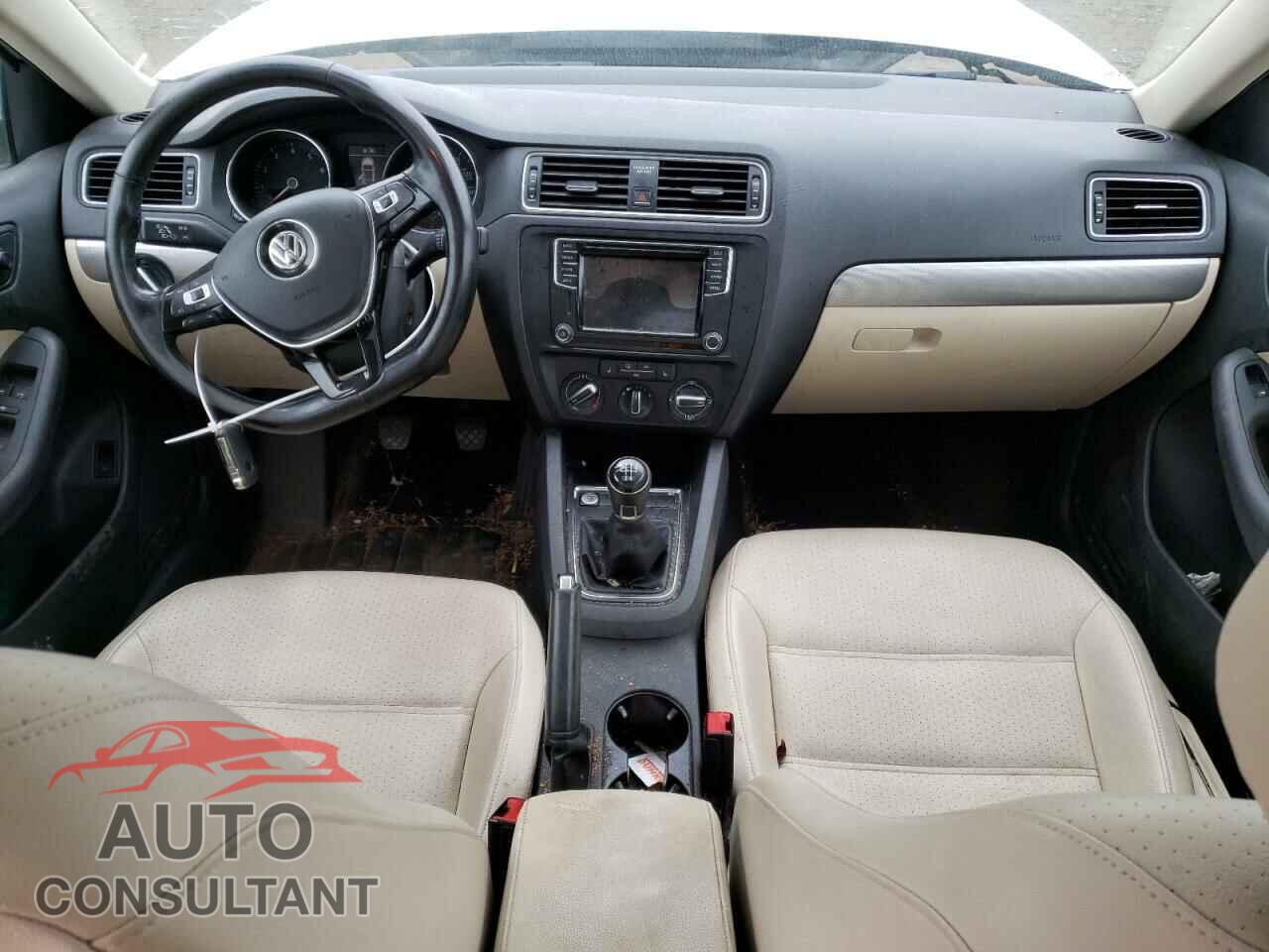 VOLKSWAGEN JETTA 2017 - 3VWB67AJ5HM312859