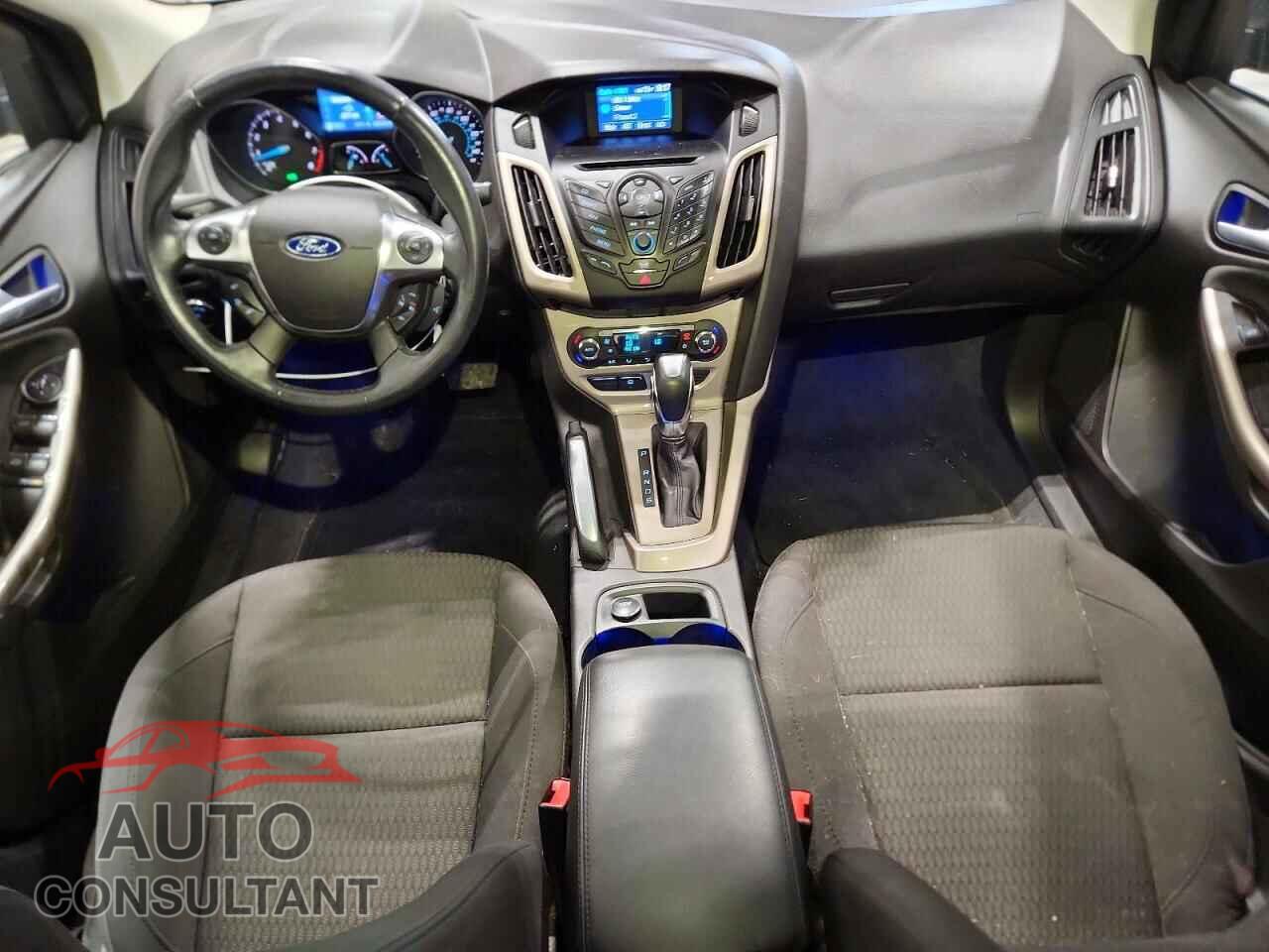 FORD FOCUS 2012 - 1FAHP3H20CL360920
