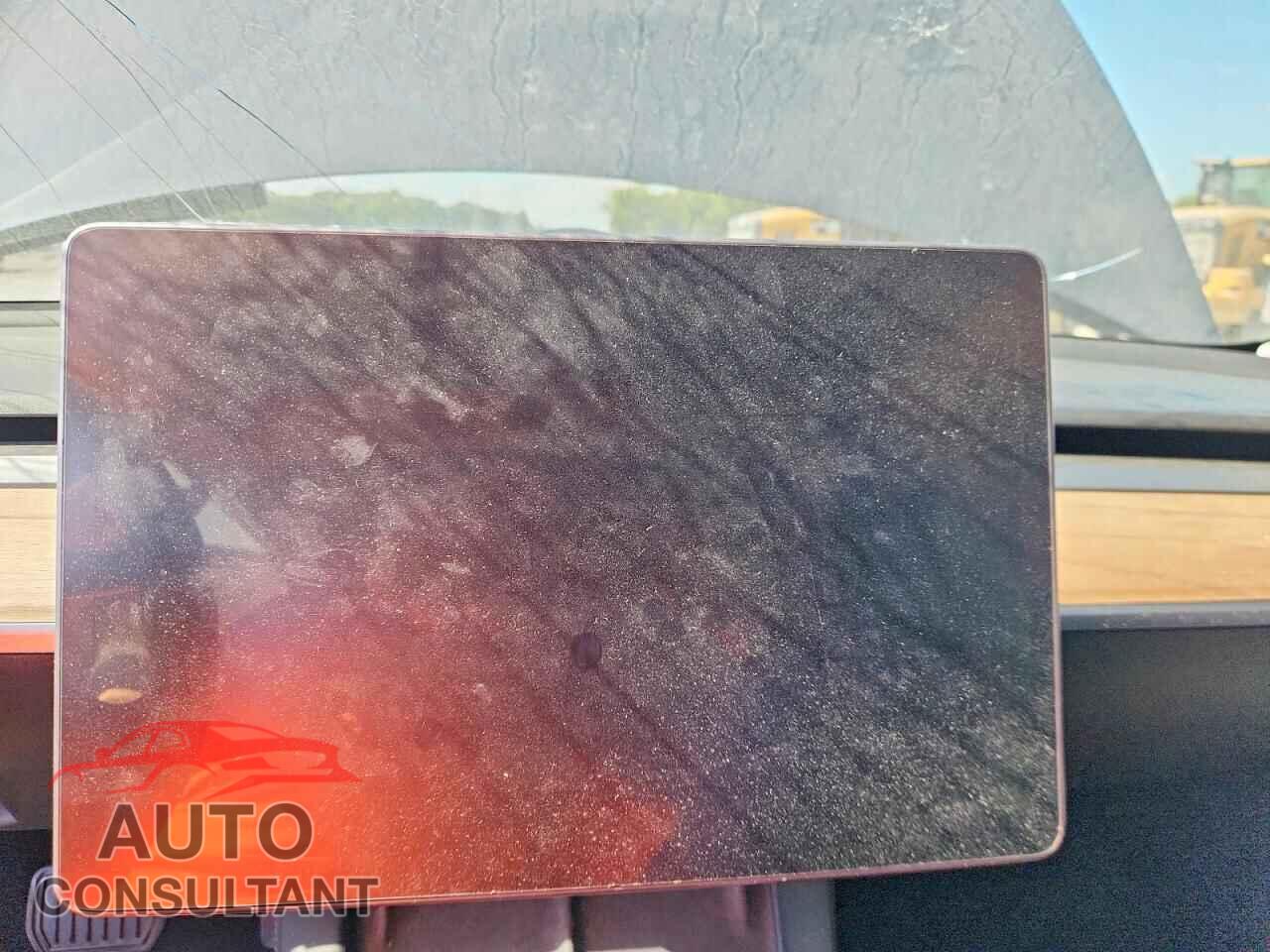 TESLA MODEL 3 2021 - 5YJ3E1EA1MF086030