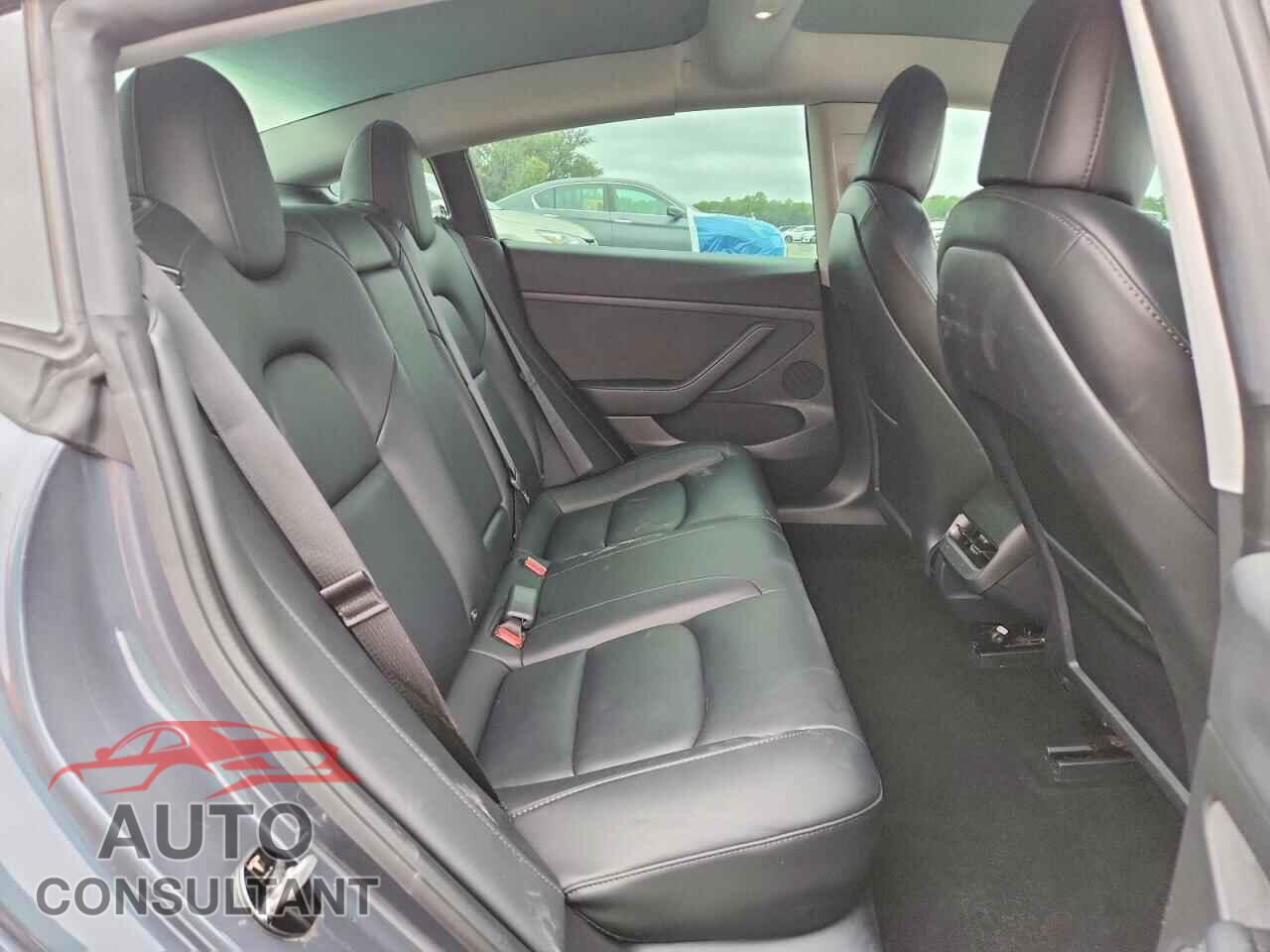 TESLA MODEL 3 2022 - 5YJ3E1EB4NF252342