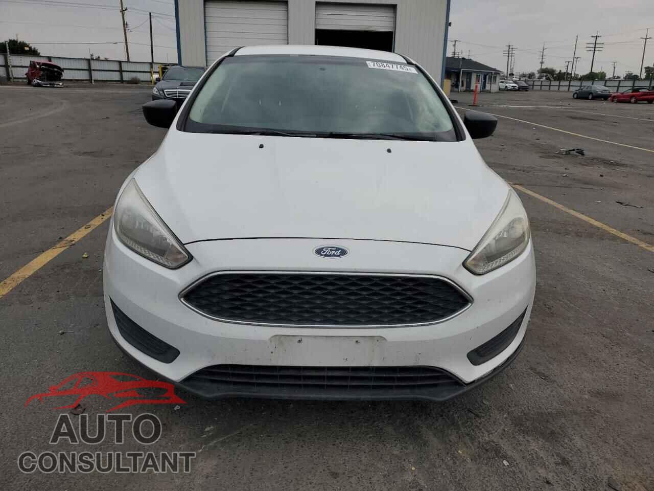 FORD FOCUS 2016 - 1FADP3E22GL380532