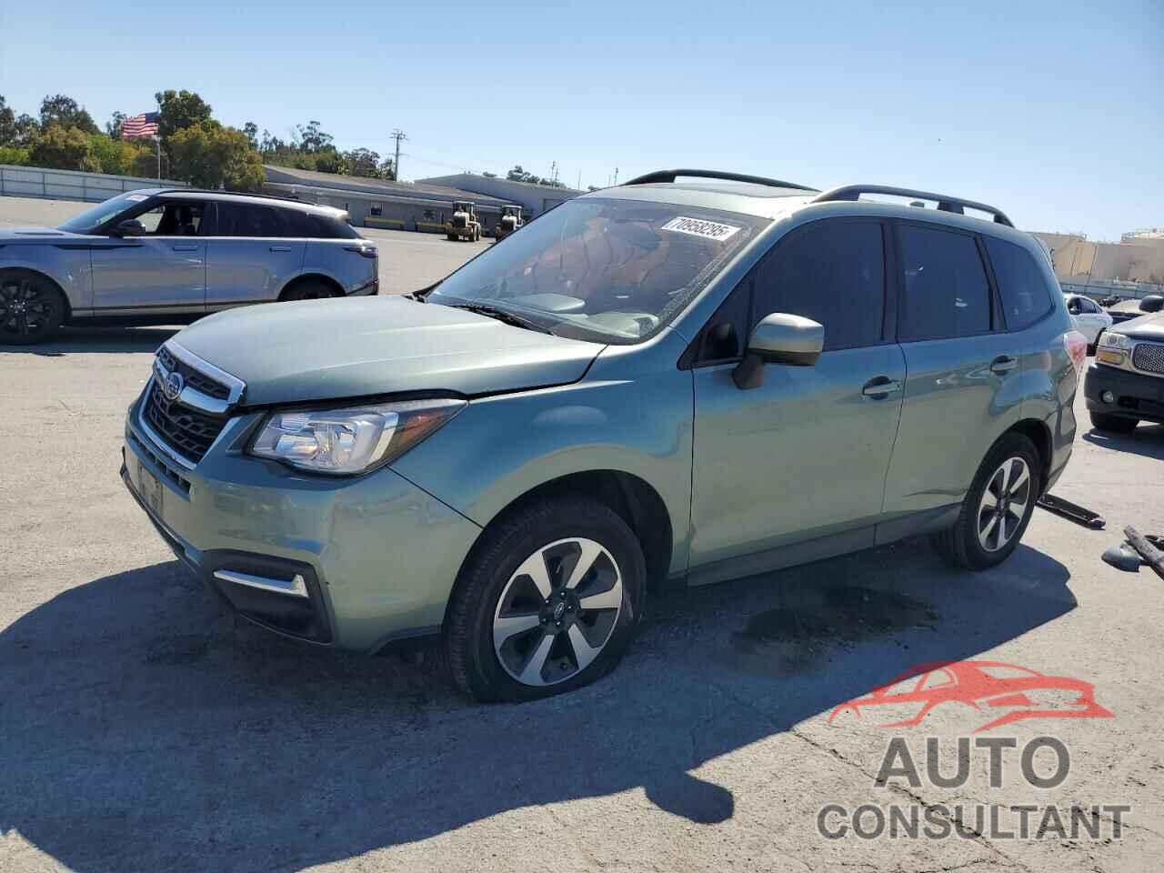 SUBARU FORESTER 2018 - JF2SJAEC1JH590180