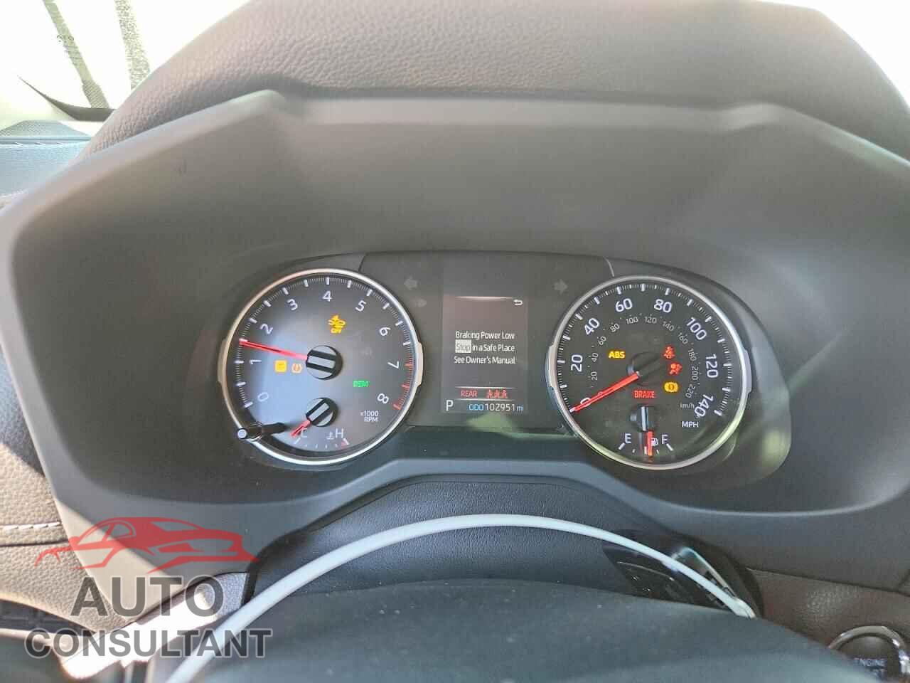 TOYOTA RAV4 2019 - JTMP1RFV3KD024484
