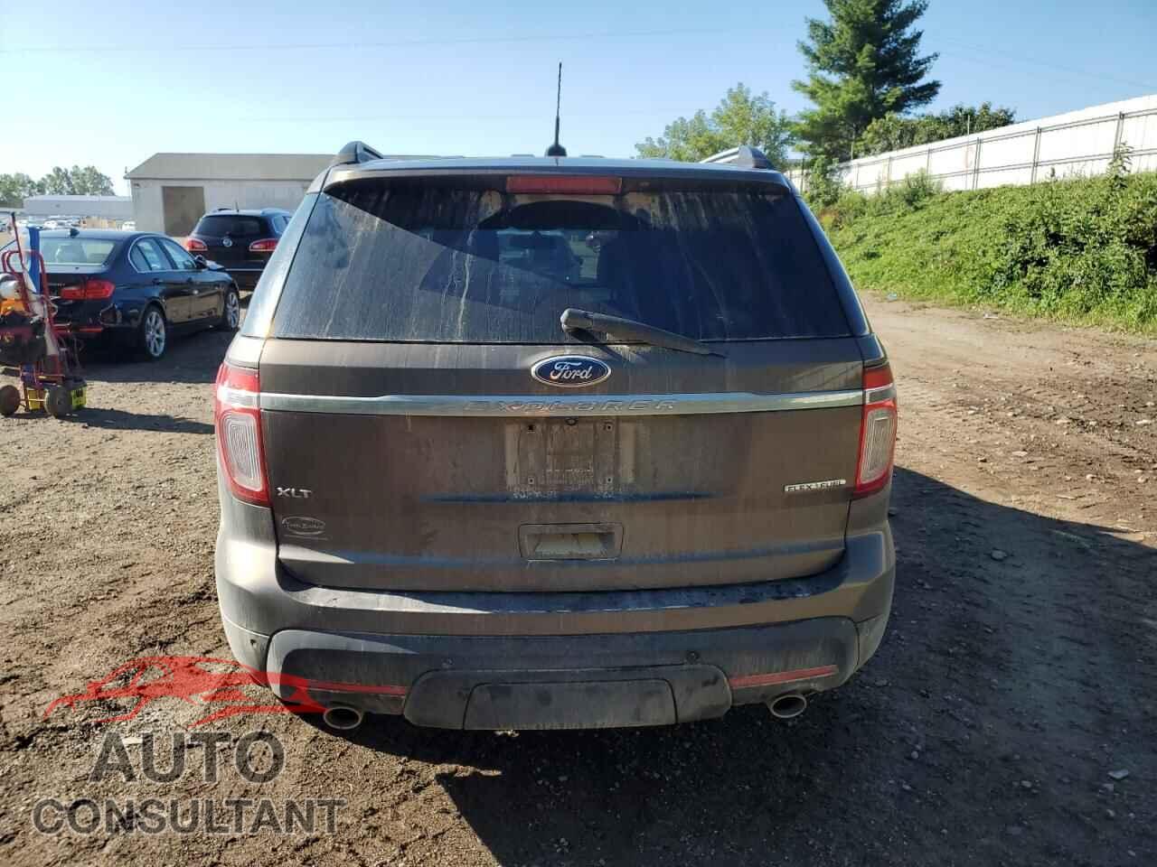 FORD EXPLORER 2015 - 1FM5K7D89FGA13415