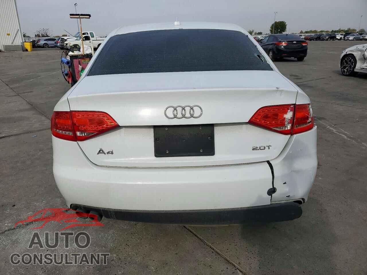 AUDI A4 2012 - WAUAFAFL8CA103818