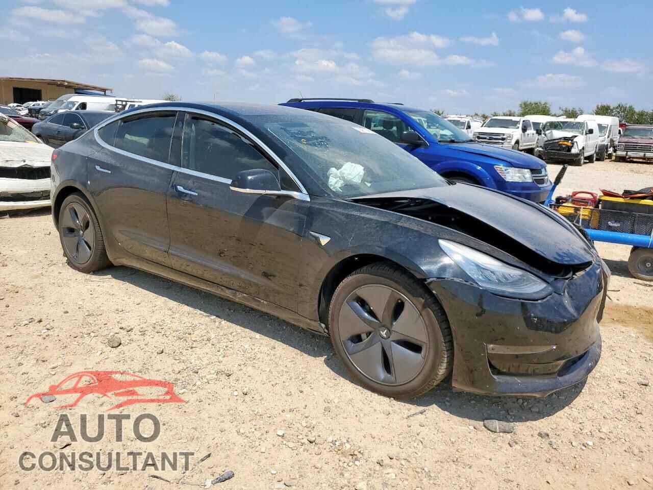 TESLA MODEL 3 2018 - 5YJ3E1EB8JF127239