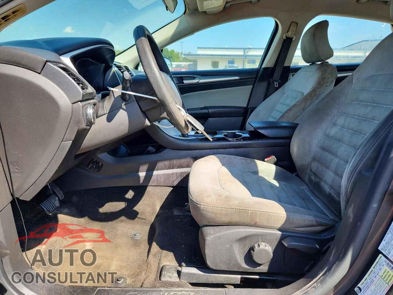 FORD FUSION 2015 - 1FA6P0G75F5120211