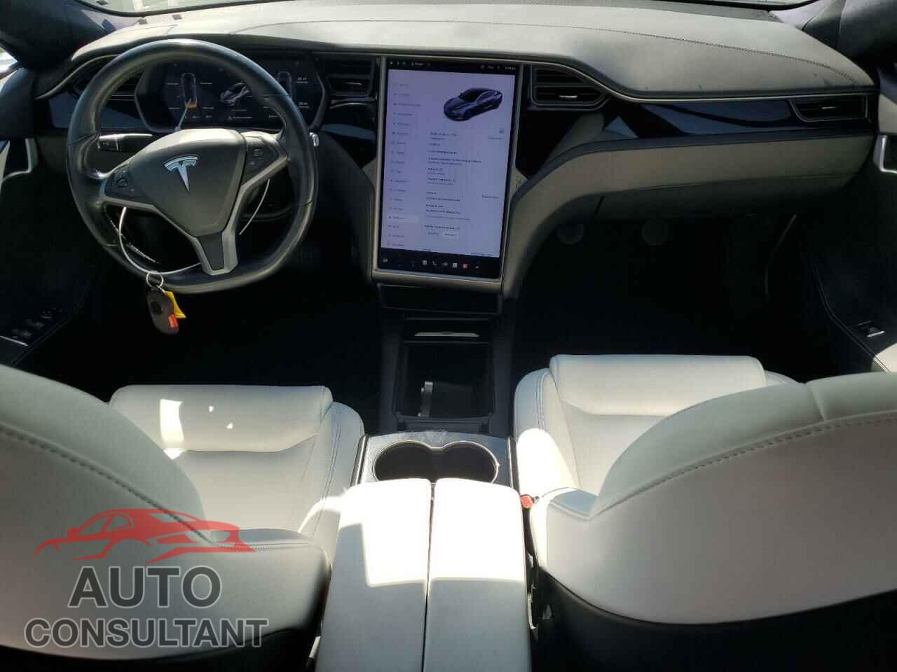 TESLA MODEL S 2021 - 5YJSA1E28MF425611