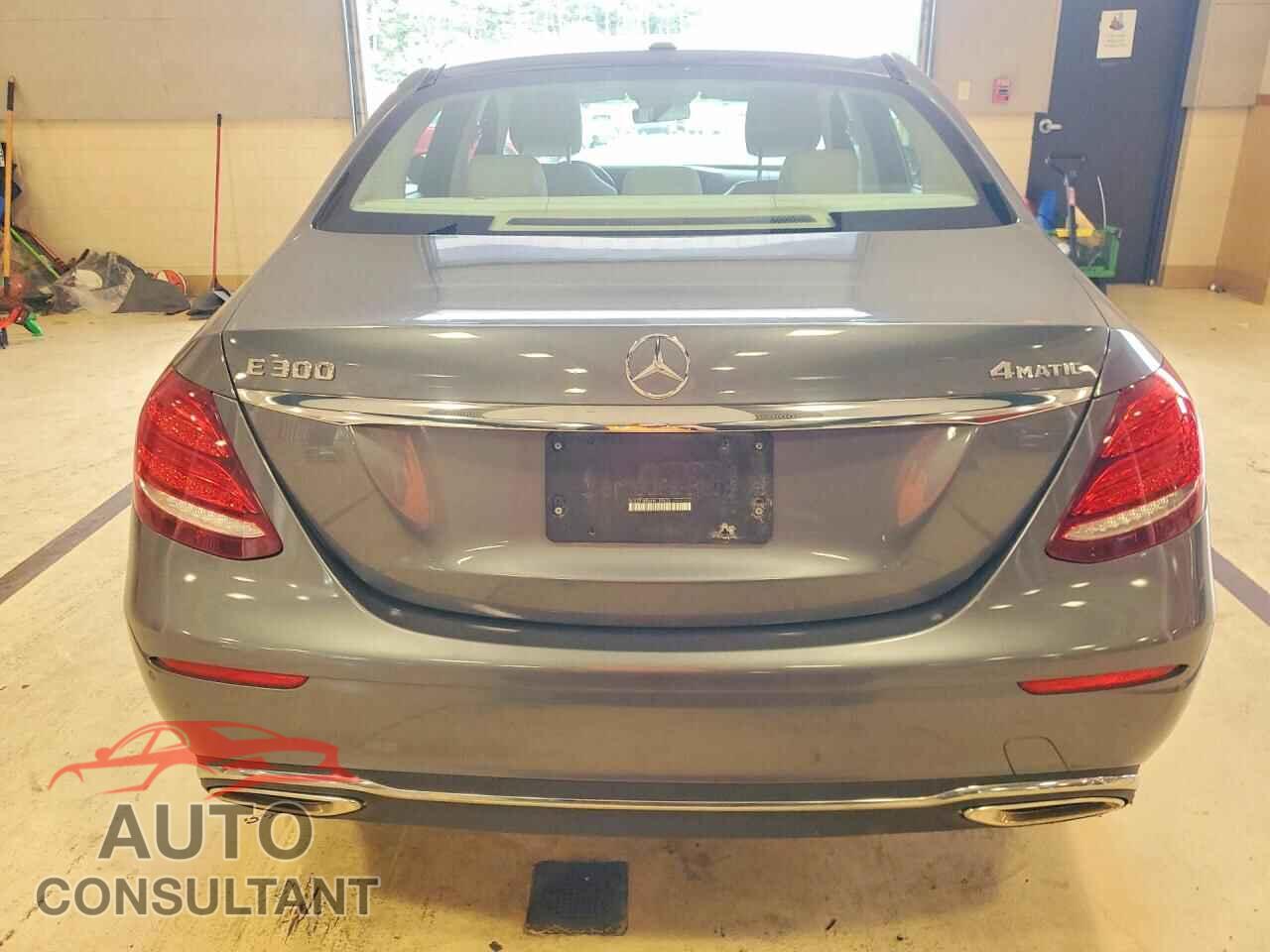 MERCEDES-BENZ E-CLASS 2017 - WDDZF4KB6HA159628